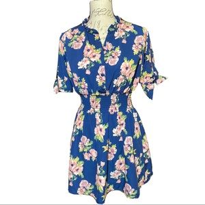 J for Justify Women’s Floral Blue Dress with Tie Details on Sleeves Size Medium